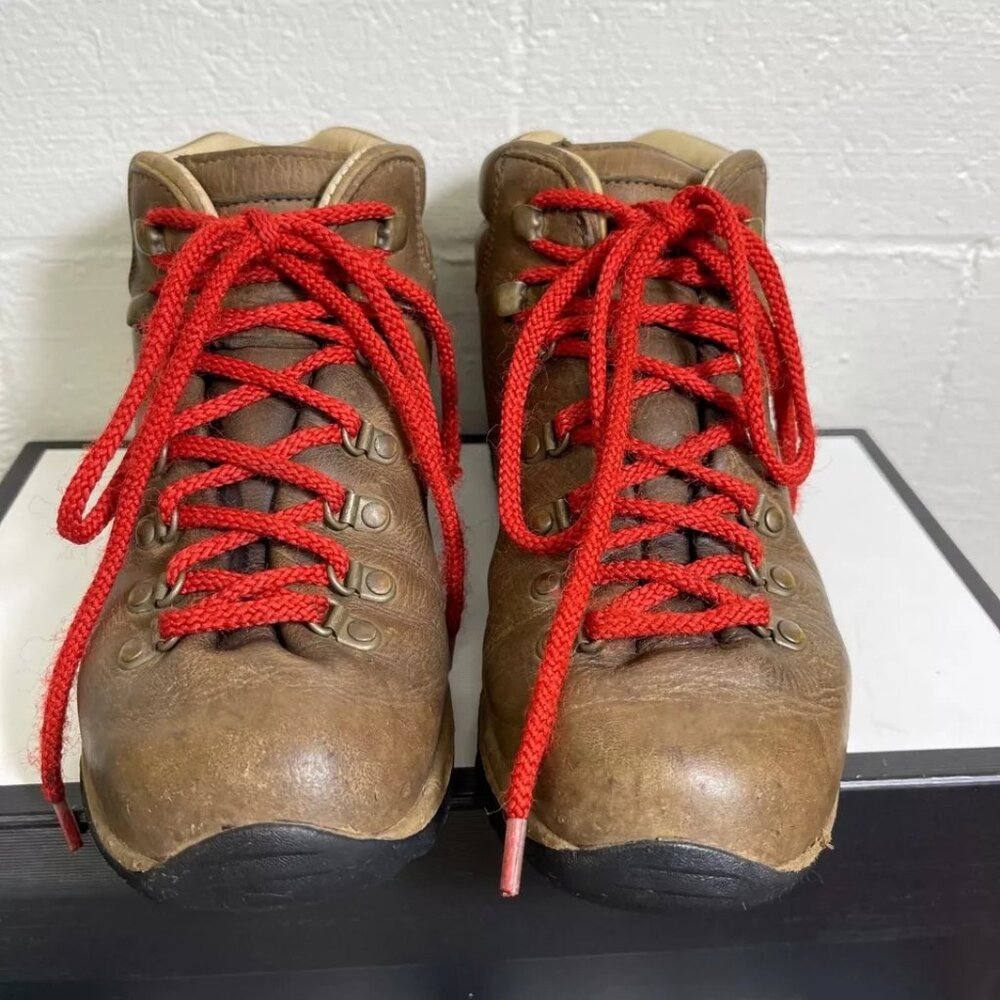 Zamberlan Women's 7 Lace-Up Hiking Boots with Red Laces